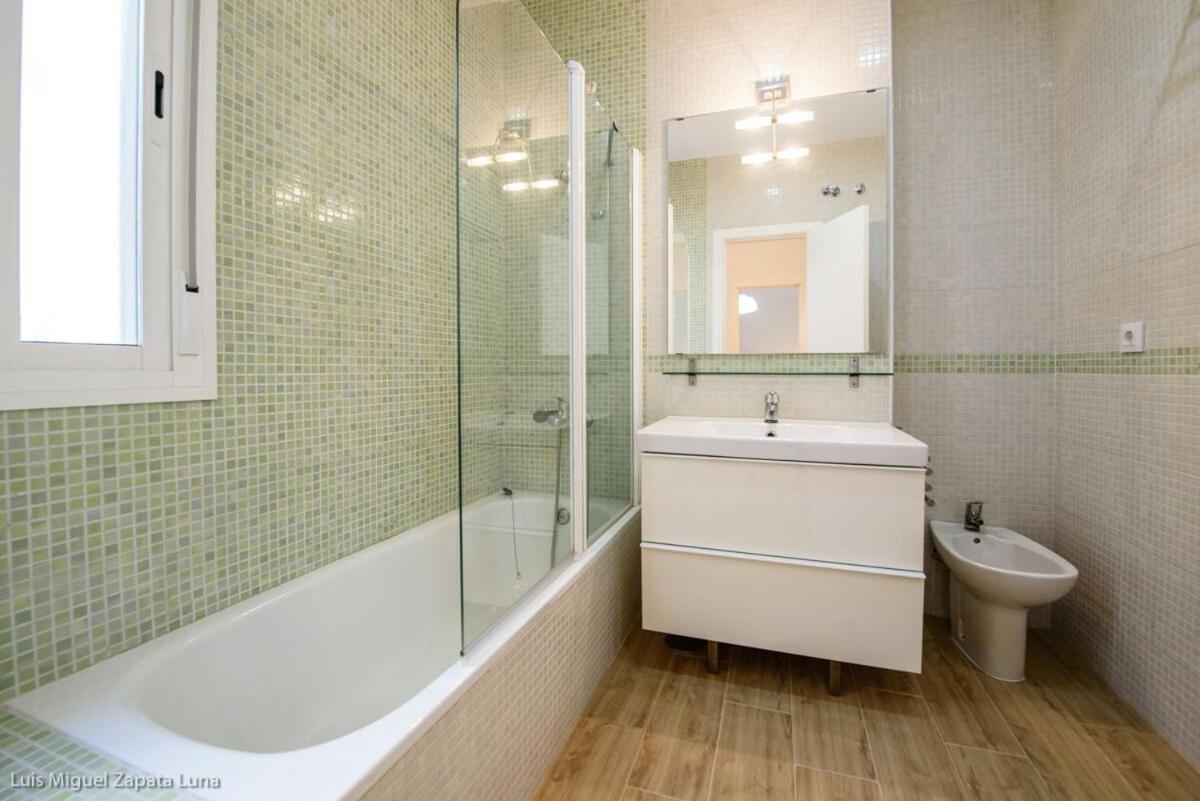 Pelicano Seville Apartments 外观 照片